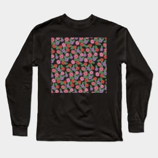 Floral pattern with light pink background Long Sleeve T-Shirt